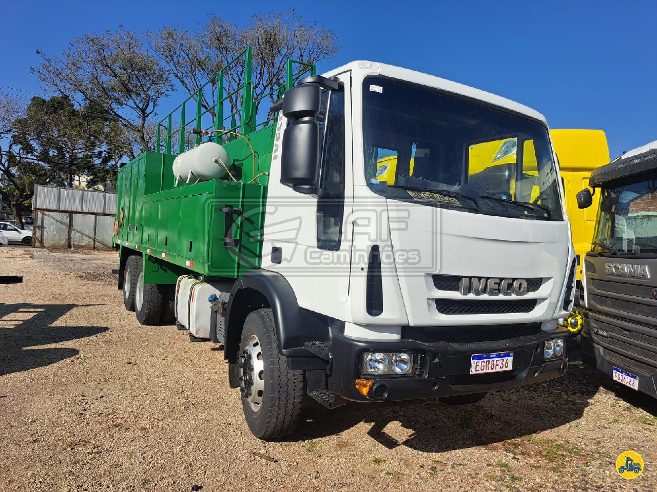 CAMINHAO IVECO TECTOR 260E28 Comboio Truck 6x4 LAF Caminhões CURITIBA PARANÁ PR